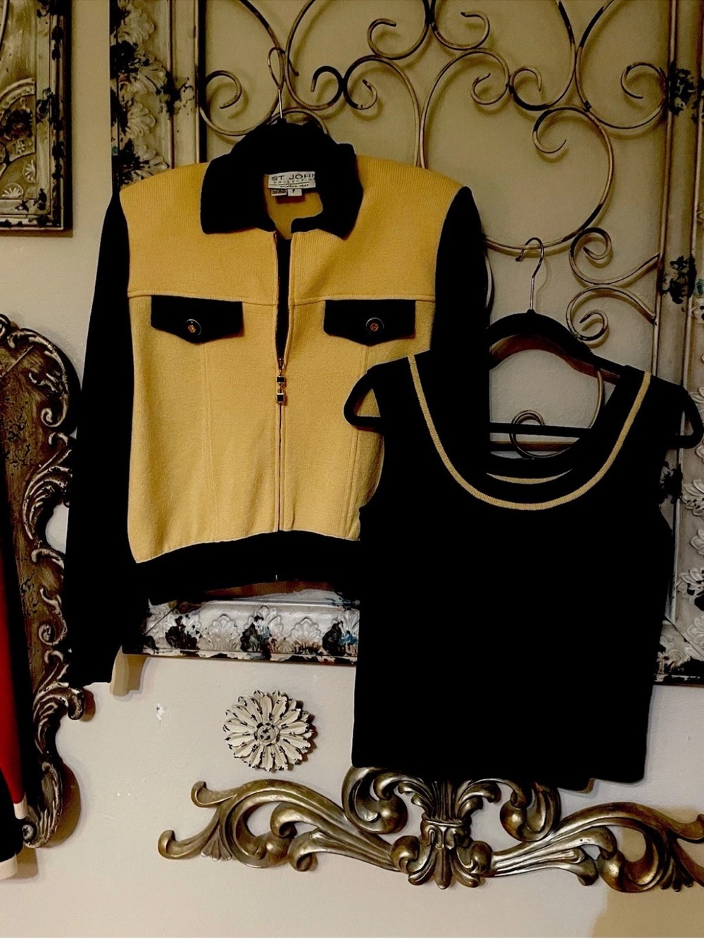 St. John Black and Yellow Zip-Front Knit Jacket with Tank